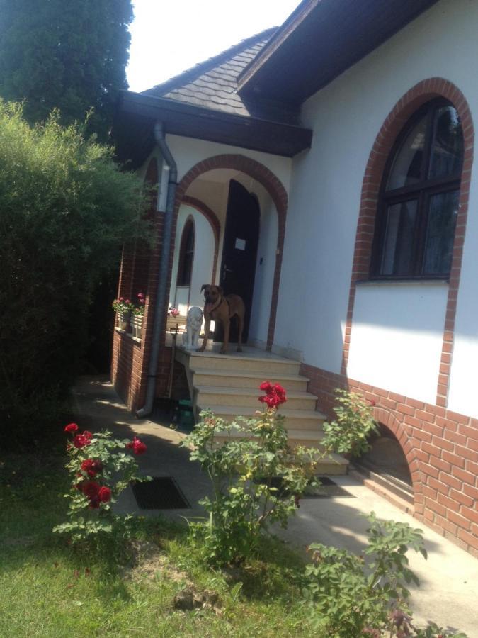 Landhaus Toereki Mit Pool Siofok Dış mekan fotoğraf