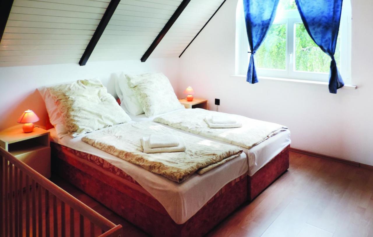 Landhaus Toereki Mit Pool Siofok Dış mekan fotoğraf